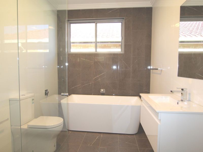 21A Cowper Street, Campsie NSW 2194