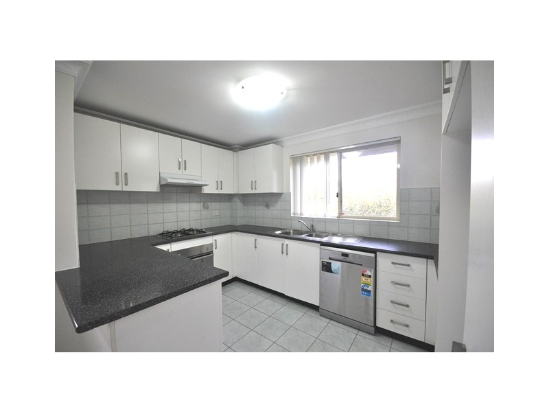 14/2A Tangarra Street, Croydon Park NSW 2133