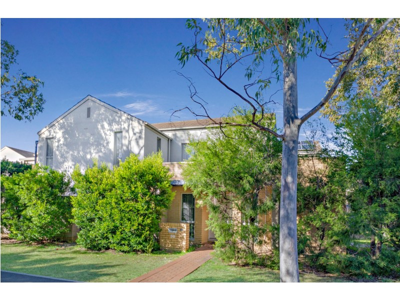 30 Owens Avenue, Newington NSW 2127