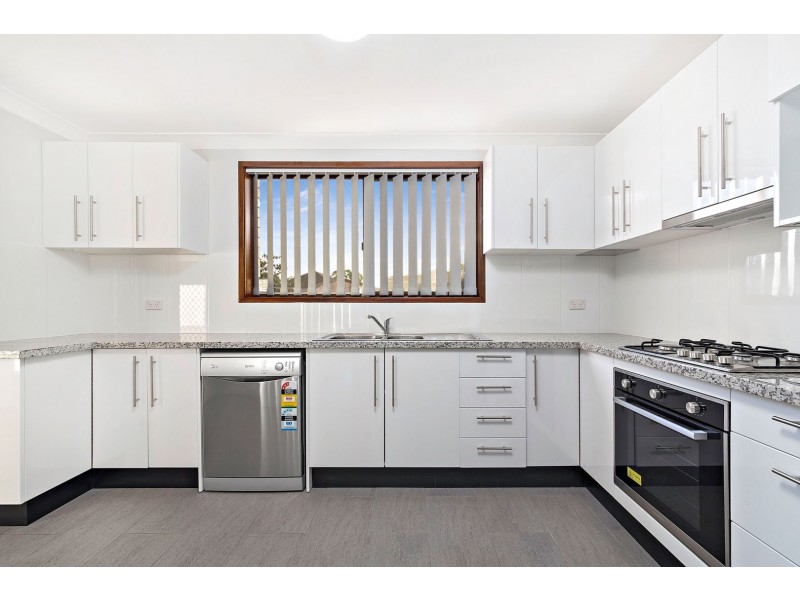 6/221-227 Old Kent Road, Greenacre NSW 2190