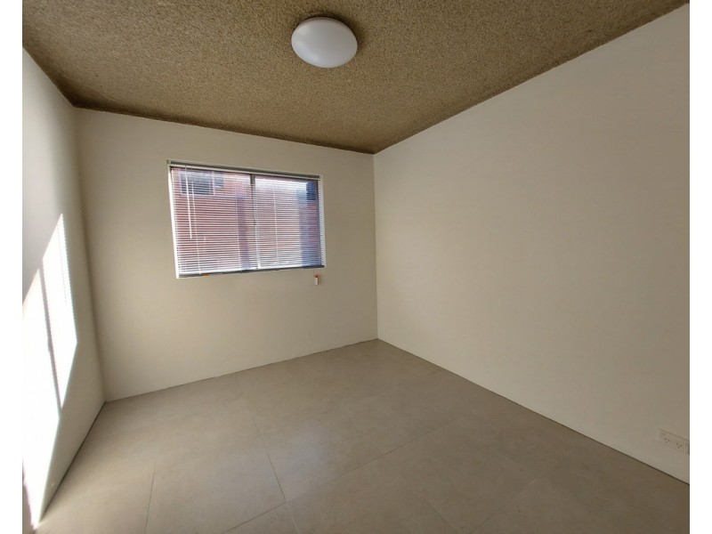 2/22 Hornsey Rd, Homebush West NSW 2140
