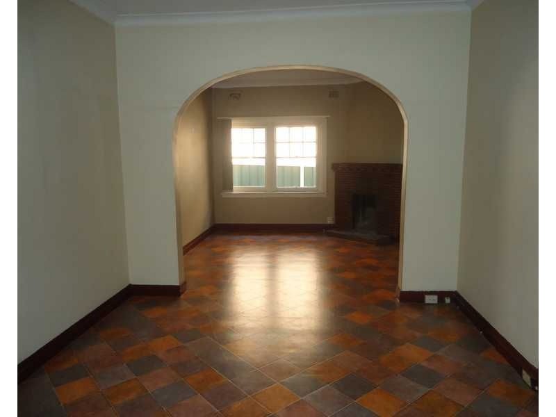 9 Zoeller St, Concord NSW 2137