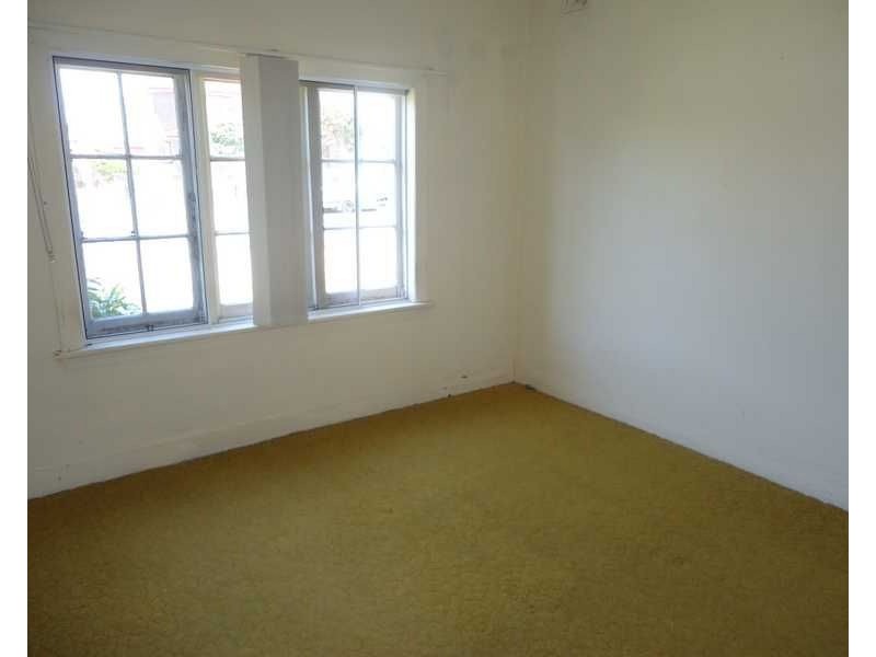 9 Zoeller St, Concord NSW 2137