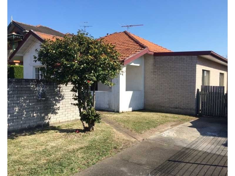 9 Zoeller St, Concord NSW 2137