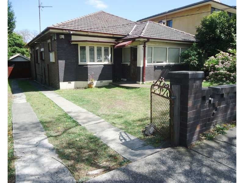 47 Mosely St, Strathfield NSW 2135