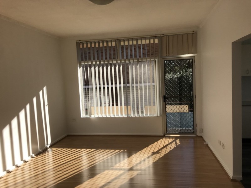 1/120 The Crescent, Homebush West NSW 2140