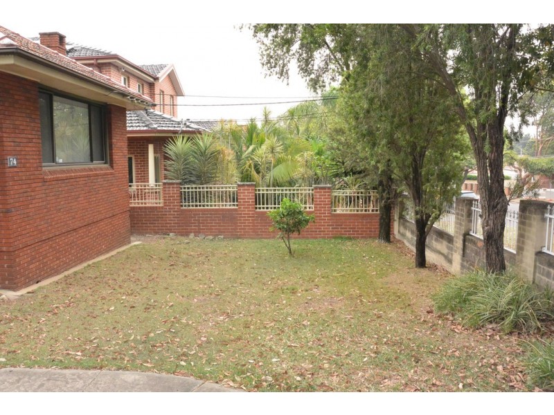 74 Brays Road, Concord NSW 2137