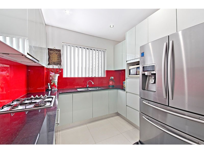 172A Juno Parade, Greenacre NSW 2190