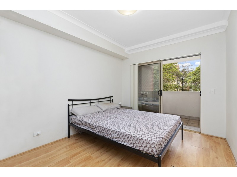 10/6-8 The Crescent, Homebush NSW 2140