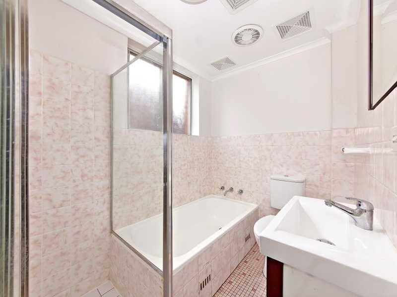 4/41 Augusta Street, Punchbowl NSW 2196