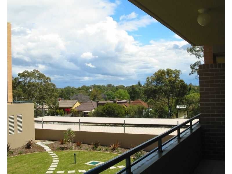 37/2A Hamilton Street East, North Strathfield NSW 2137