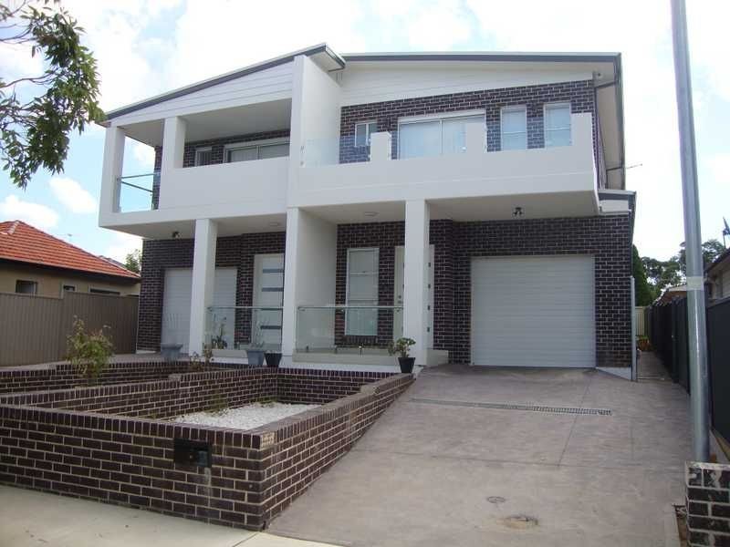 43 Hebe Street, Greenacre NSW 2190