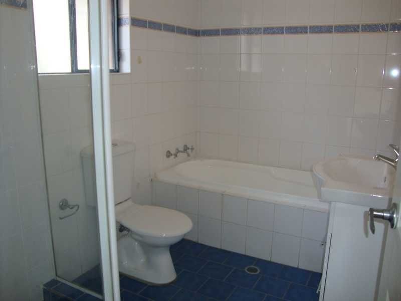 8/45 Henley Road, Homebush West NSW 2140