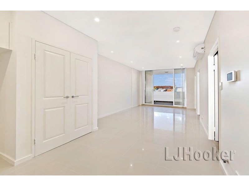 15/17-19 Burlington Rd, Homebush NSW 2140