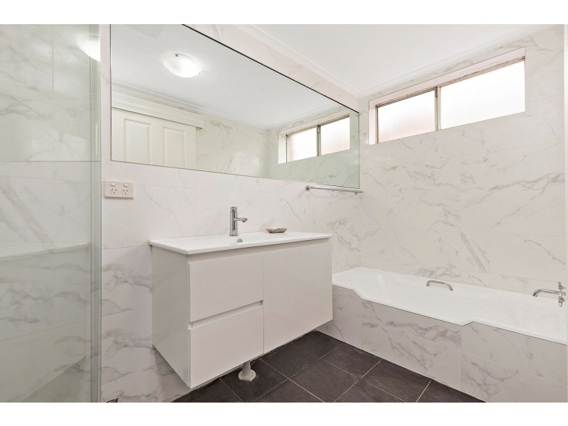 3/10 Burlington Road, Homebush NSW 2140