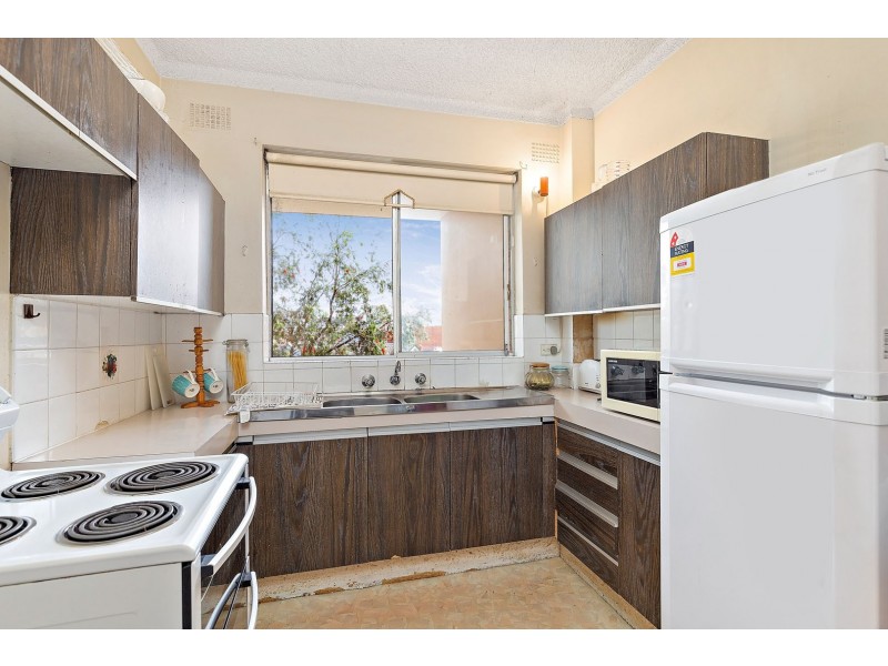 4/2A Carlyle Street, Enfield NSW 2136