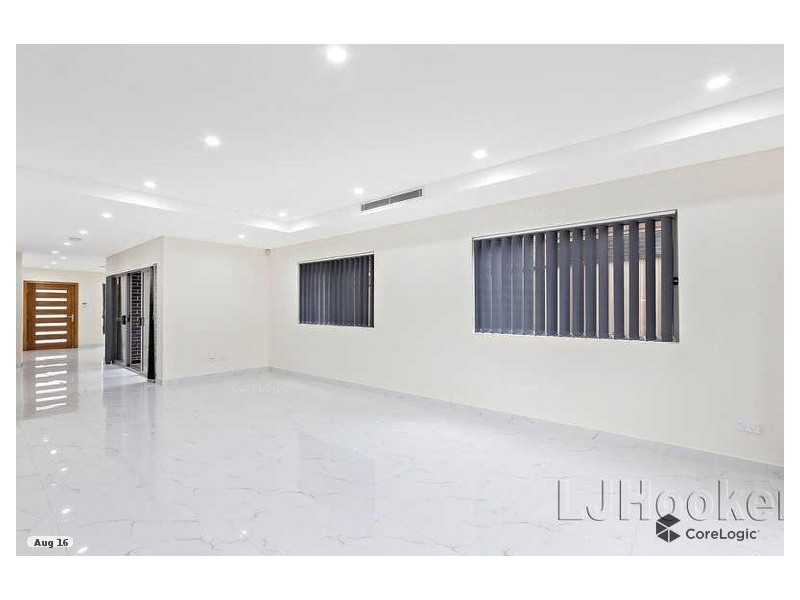 27 Margaret St, Greenacre NSW 2190