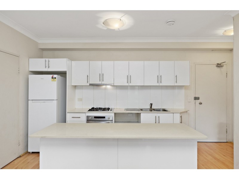 10/6-8 The Crescent, Homebush NSW 2140