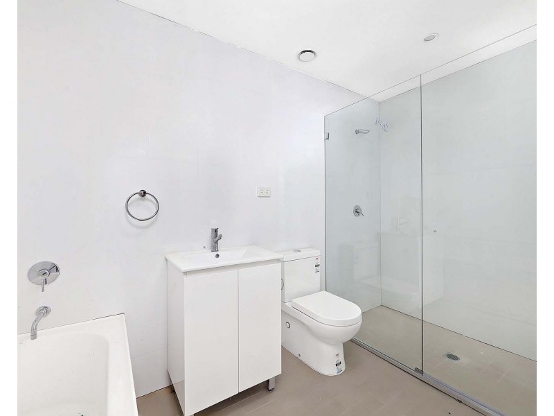 91 Park Rd, Homebush NSW 2140