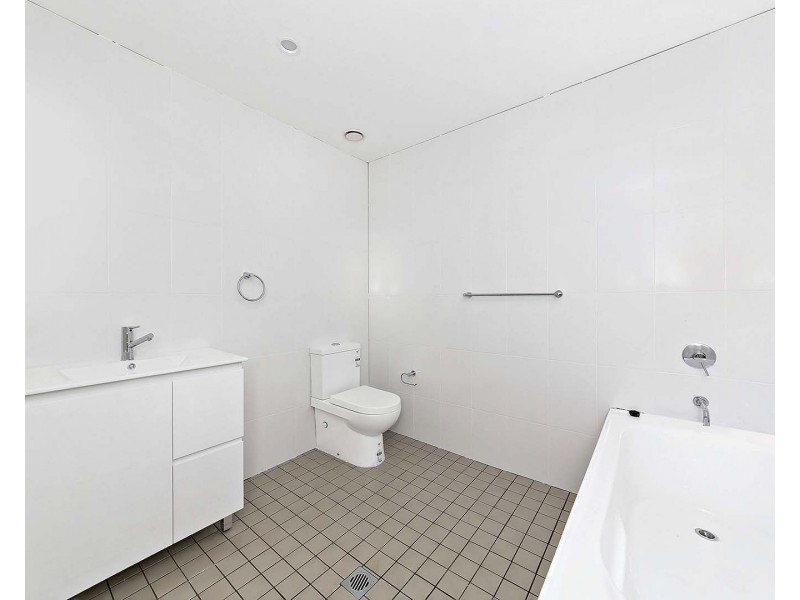 91 Park Rd, Homebush NSW 2140
