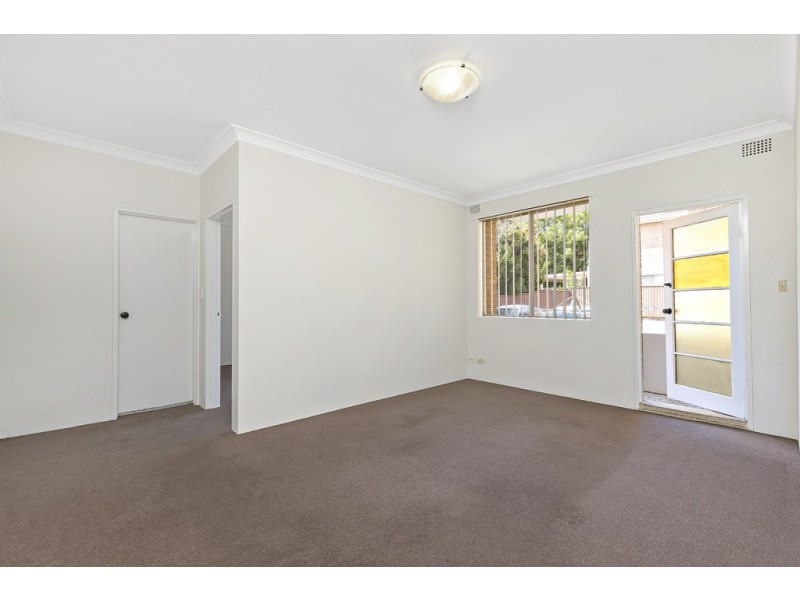 2/96 Yangoora Road, Lakemba NSW 2195
