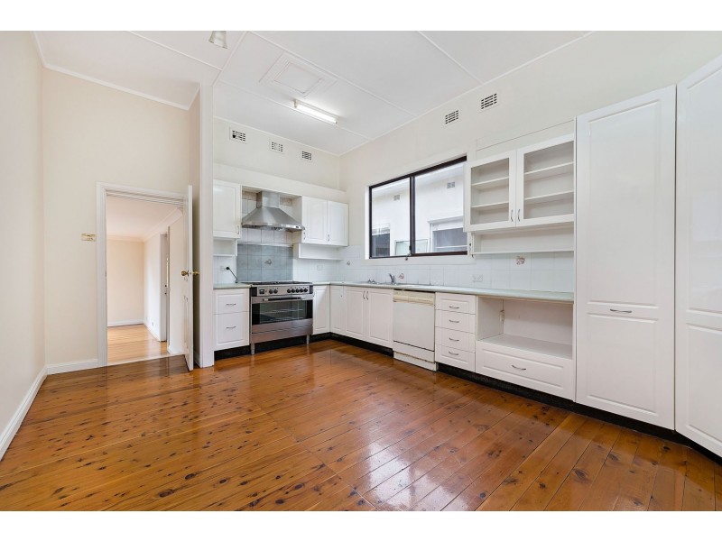 42 Pomeroy St, Homebush NSW 2140