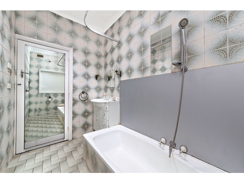 42 Pomeroy St, Homebush NSW 2140