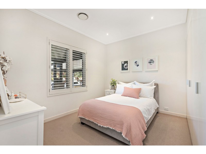 3 Rowley Road, Russell Lea NSW 2046