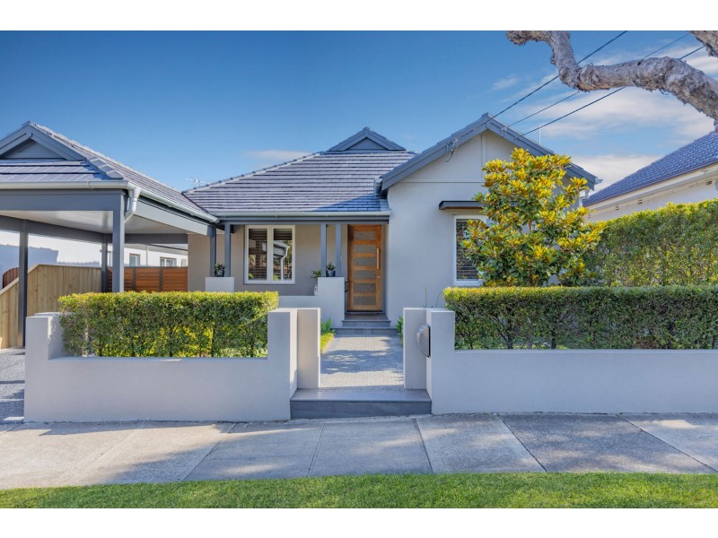 3 Rowley Road, Russell Lea NSW 2046