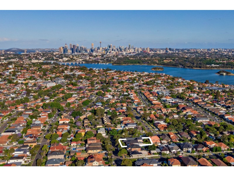 3 Rowley Road, Russell Lea NSW 2046