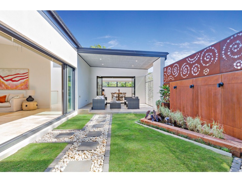 11 Tanglewood Place, West Pennant Hills NSW 2125