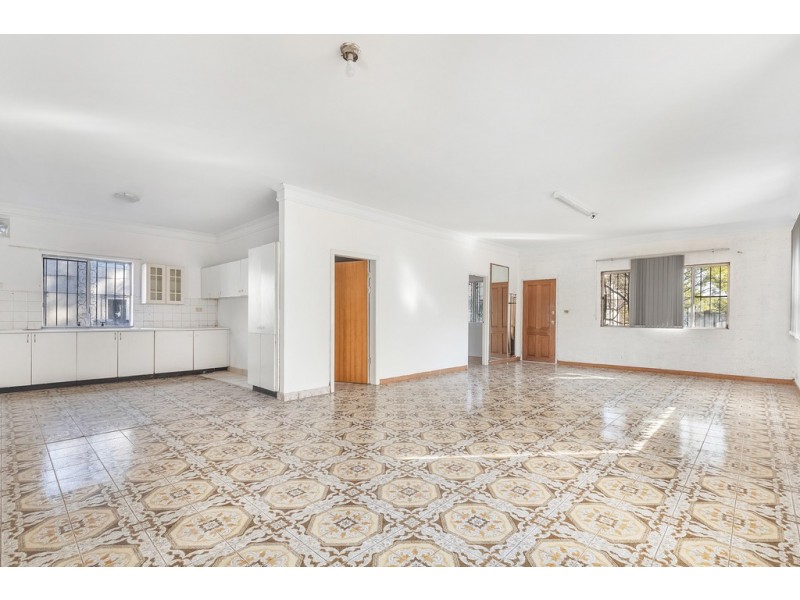 20 Leicester Avenue, Strathfield NSW 2135