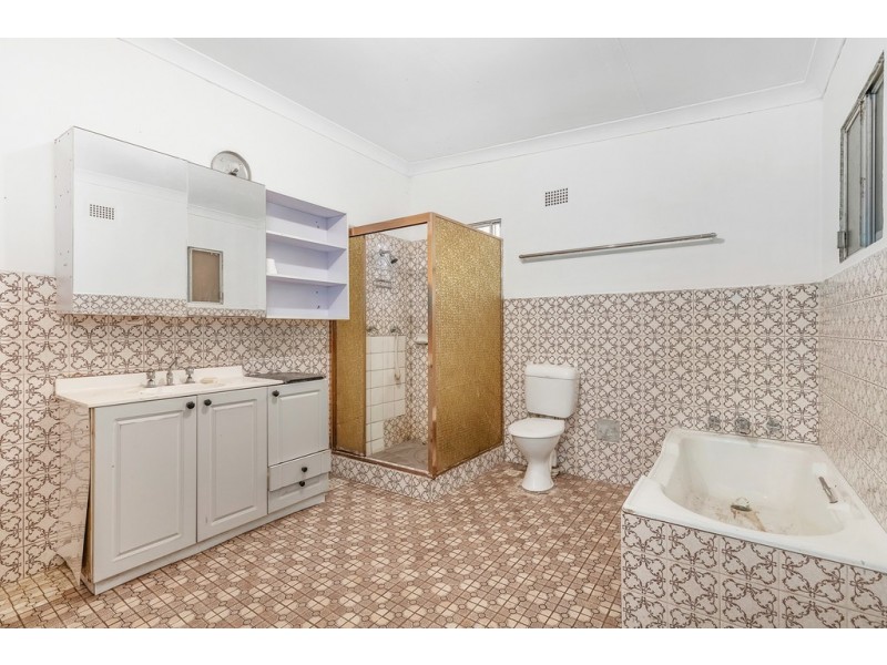 20 Leicester Avenue, Strathfield NSW 2135