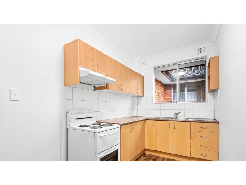 9/50 Seventh Avenue, Campsie NSW 2194