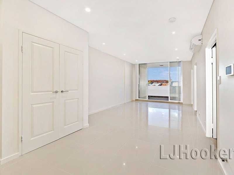28/17-19 Burlington Road, Homebush NSW 2140