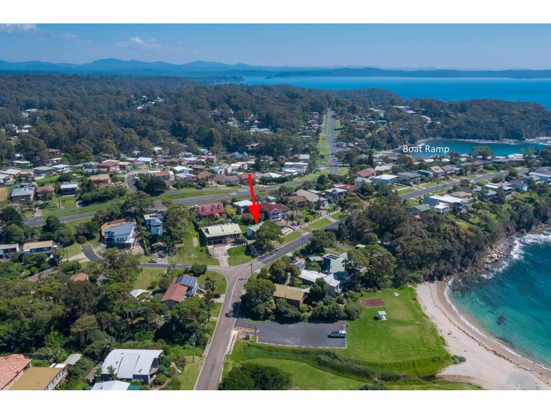 51 Iluka Avenue, Malua Bay NSW 2536