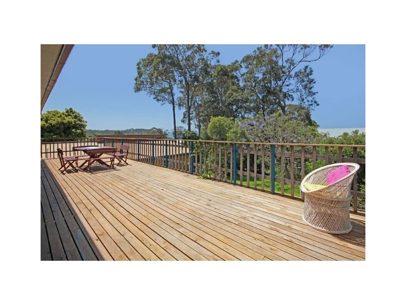 16 Endeavour Ave, Lilli Pilli NSW 2536