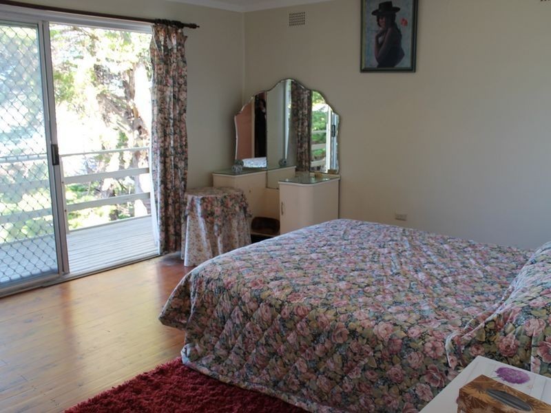 34 Tallawang Avenue, Malua Bay NSW 2536
