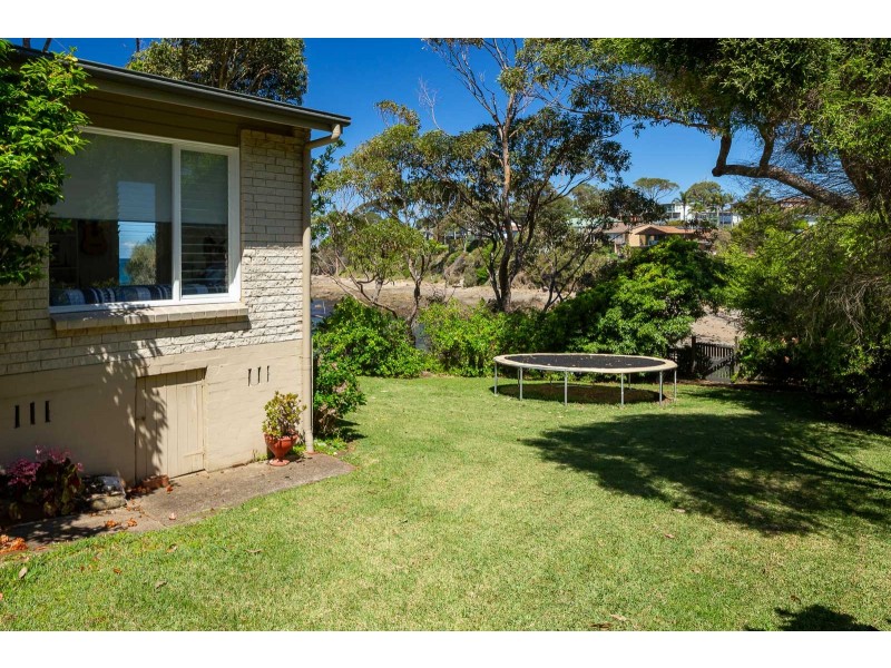 22 Baringa Crescent, Lilli Pilli NSW 2536