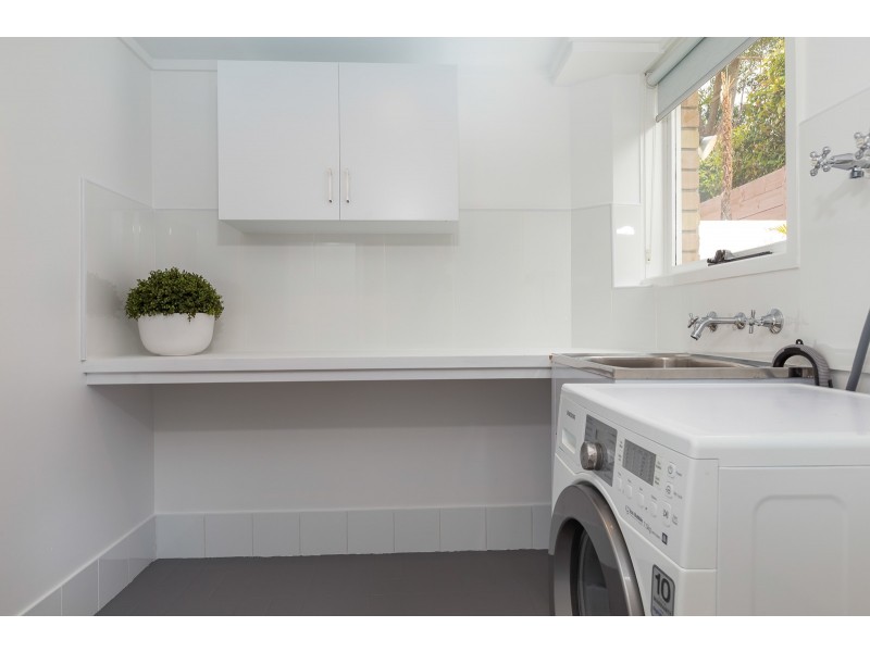 8 Nioka Avenue, Malua Bay NSW 2536