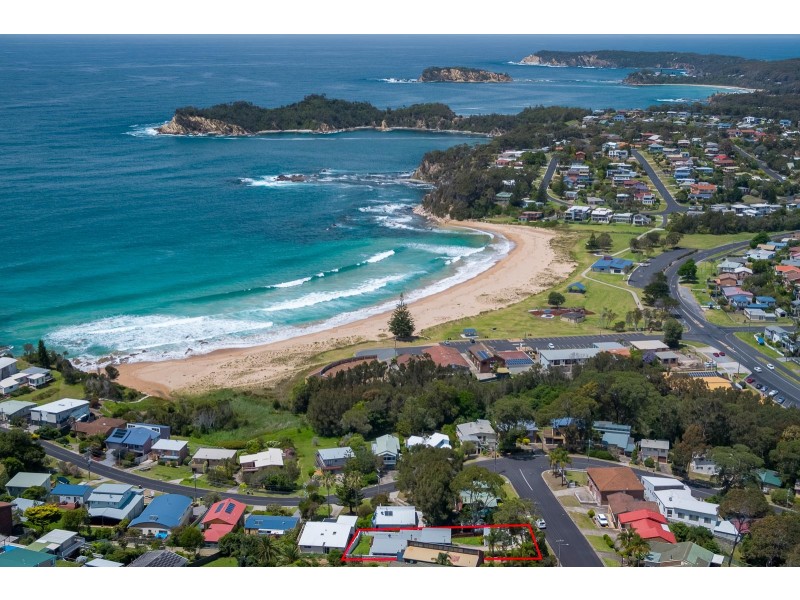 8 Nioka Avenue, Malua Bay NSW 2536