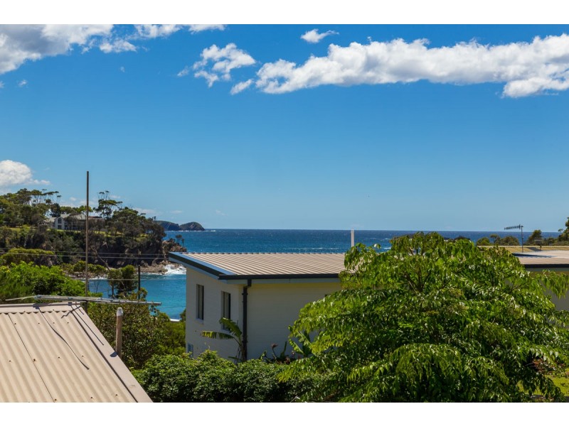 12 Garagarang Street, Malua Bay NSW 2536