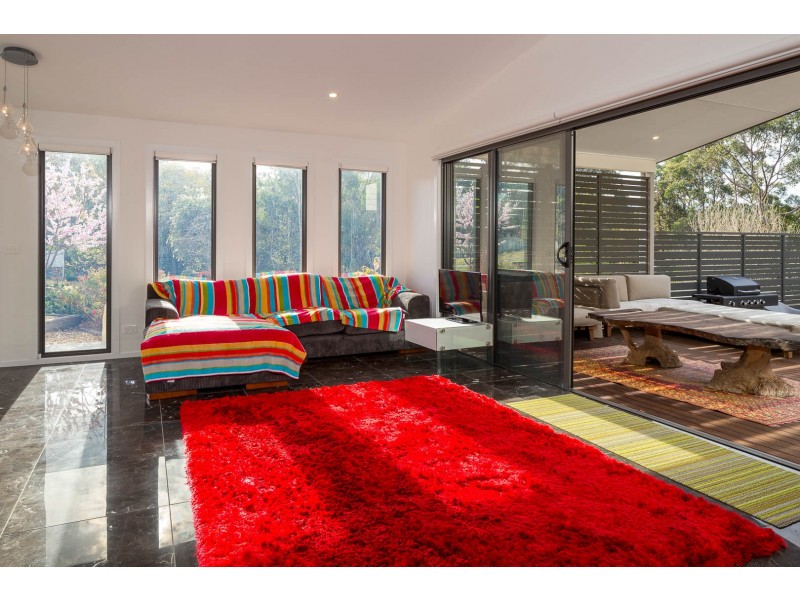 6 Tallwood Crescent, Rosedale NSW 2536