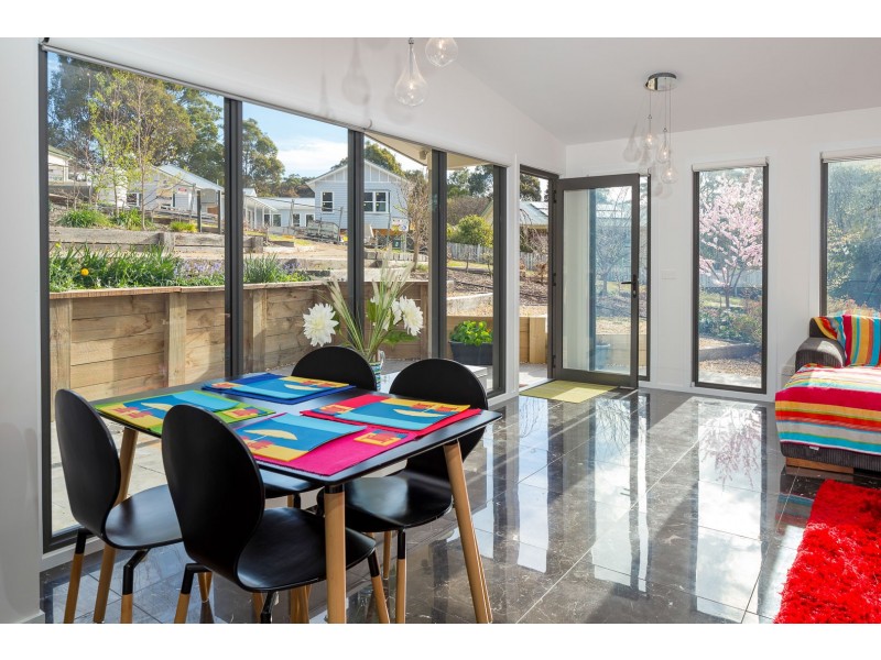 6 Tallwood Crescent, Rosedale NSW 2536