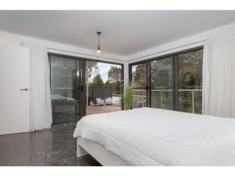 6 Tallwood Crescent, Rosedale NSW 2536