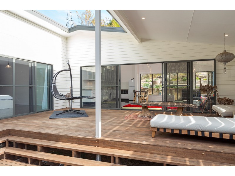 6 Tallwood Crescent, Rosedale NSW 2536