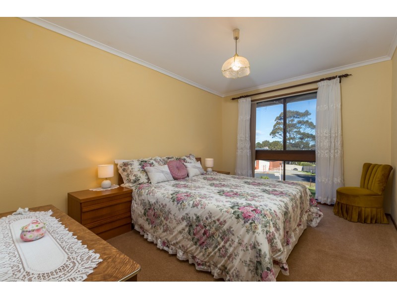 2 Baringa Crescent, Lilli Pilli NSW 2536