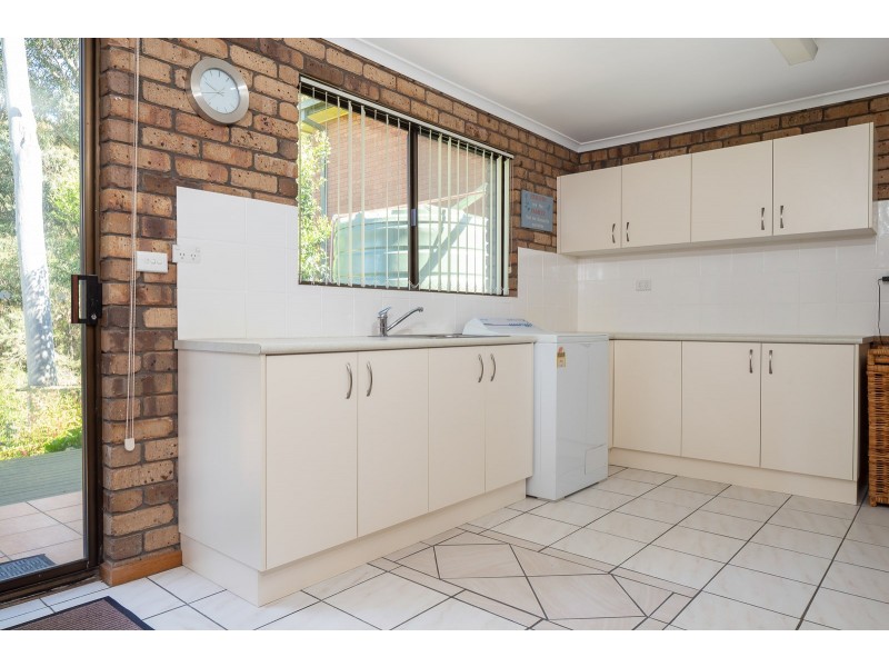 9 Nioka Avenue, Malua Bay NSW 2536