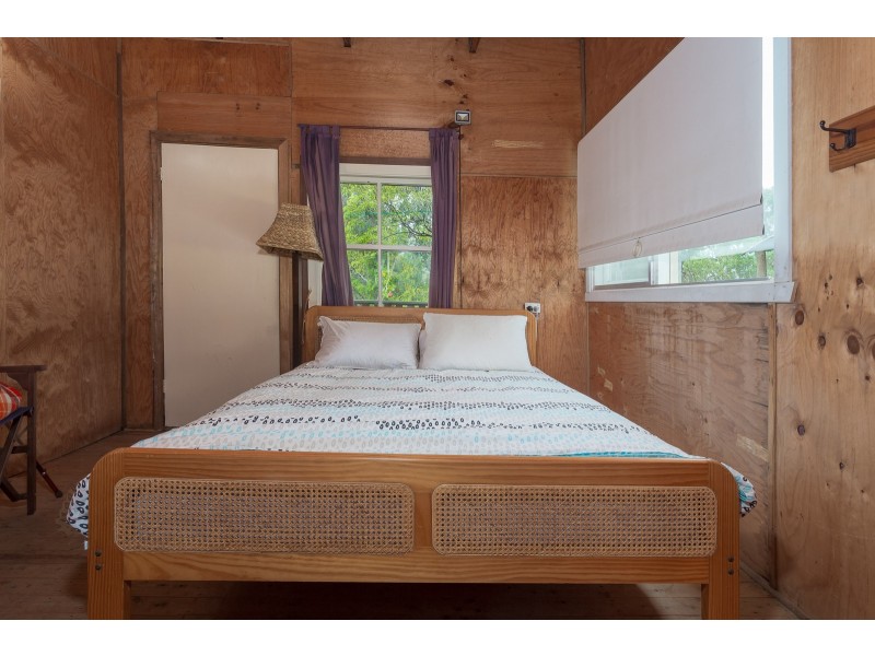 8 Miller Avenue, Rosedale NSW 2536