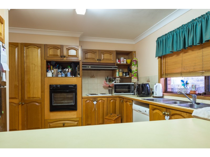 6 Timber Way, Surf Beach NSW 2536